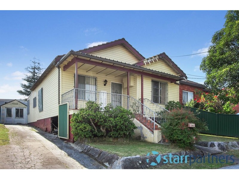 62 Wellington Rd, Auburn NSW 2144
