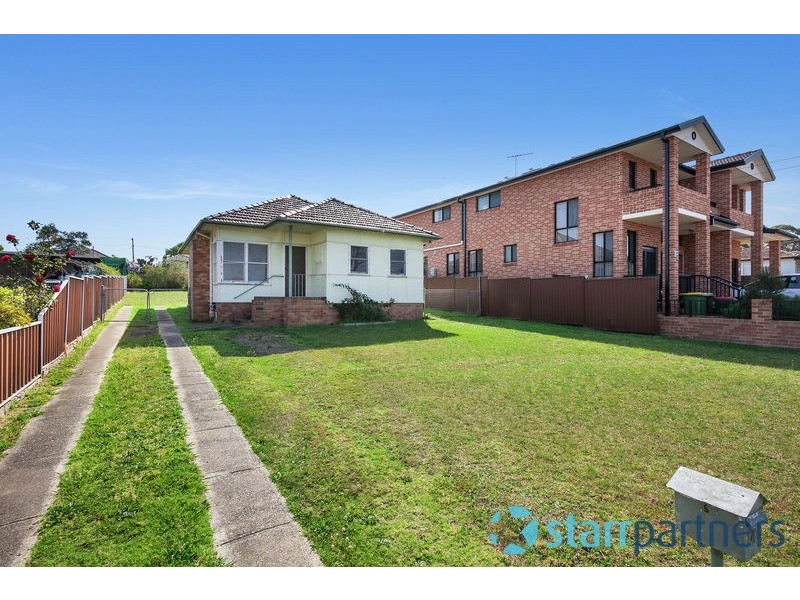 146 Robertson St, Guildford NSW 2161