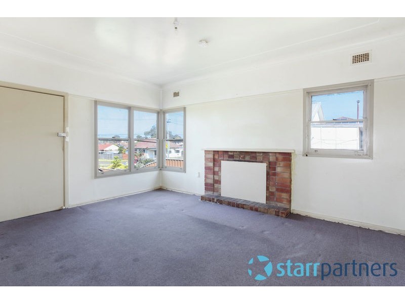 146 Robertson St, Guildford NSW 2161