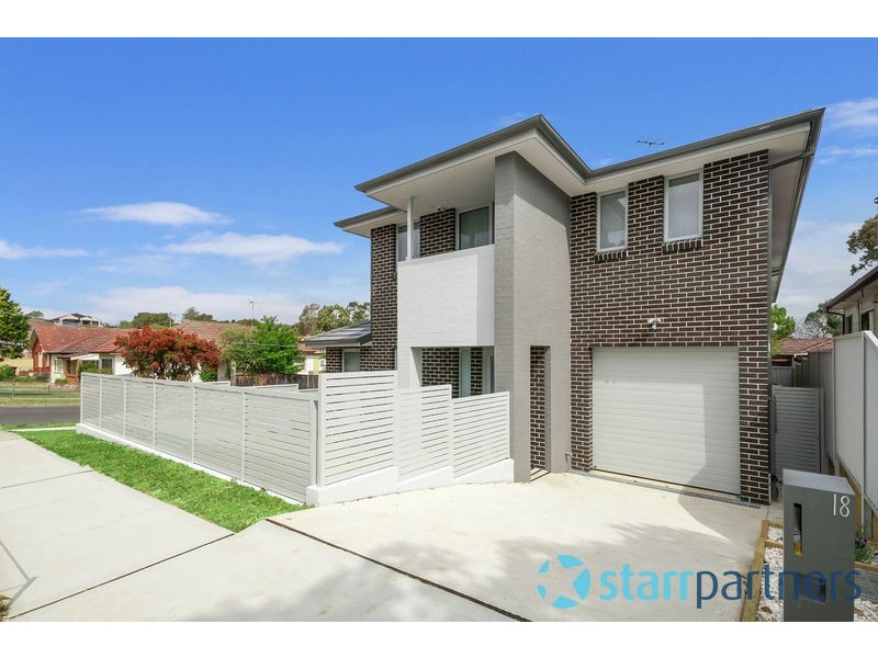 18 Dunbar Ave, Regents Park NSW 2143