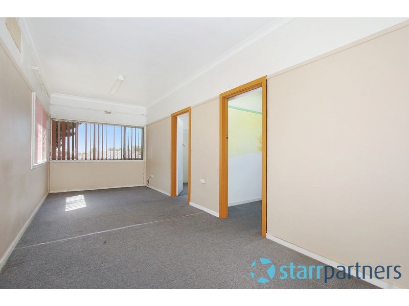 16 Campbell Hill Rd, Guildford NSW 2161