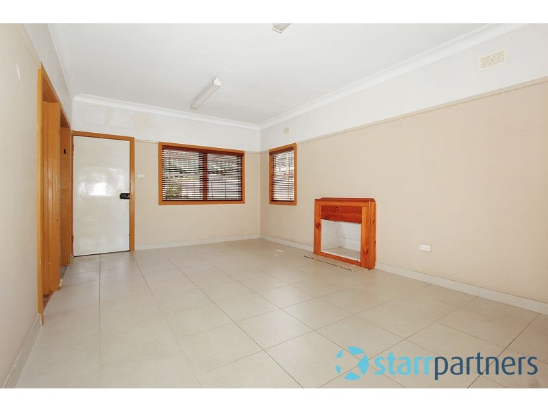 16 Campbell Hill Rd, Guildford NSW 2161
