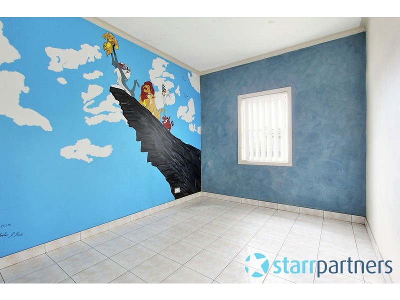 6 Clapham Rd, Regents Park NSW 2143