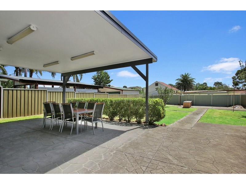 3 Chamberlain Road, Guildford NSW 2161
