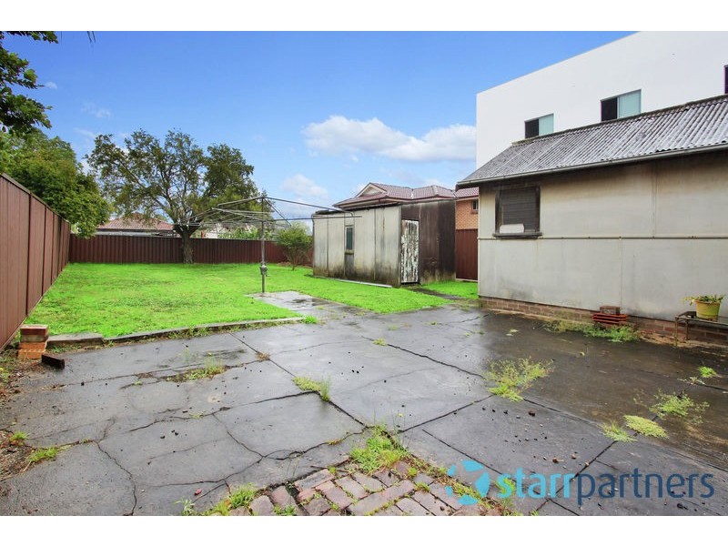 51 Harrow Rd, Auburn NSW 2144
