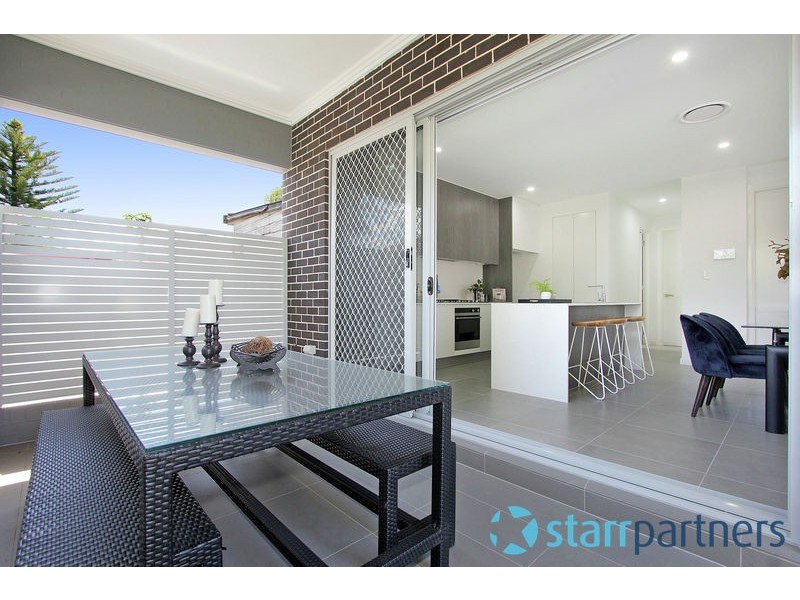 18 Kerslake Ave, Regents Park NSW 2143