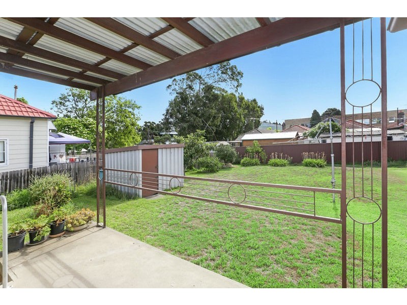 80 Yillowra St, Auburn NSW 2144