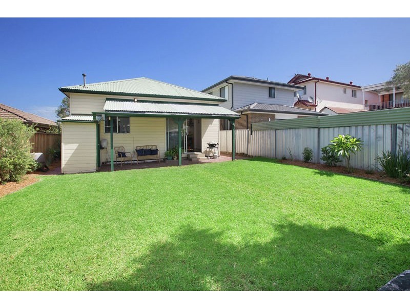 13 Sheridan St, Granville NSW 2142