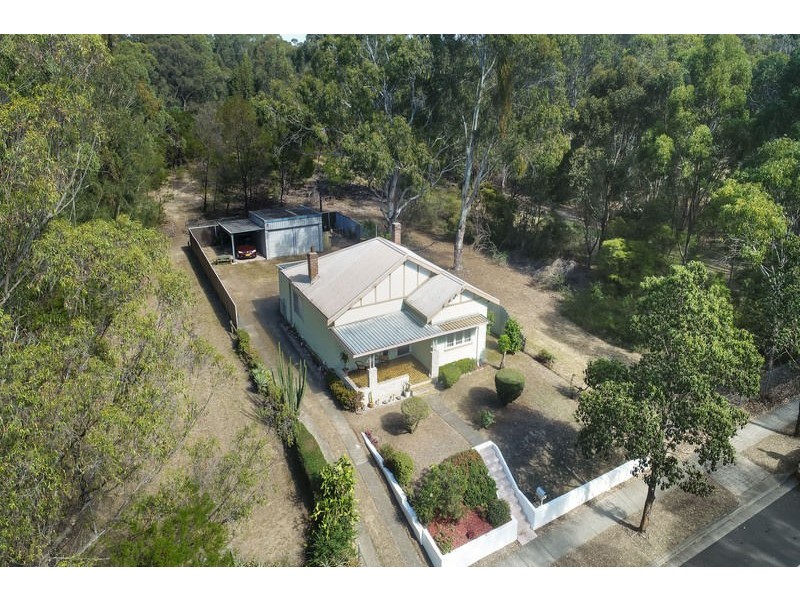4 Wellington Rd, Granville NSW 2142