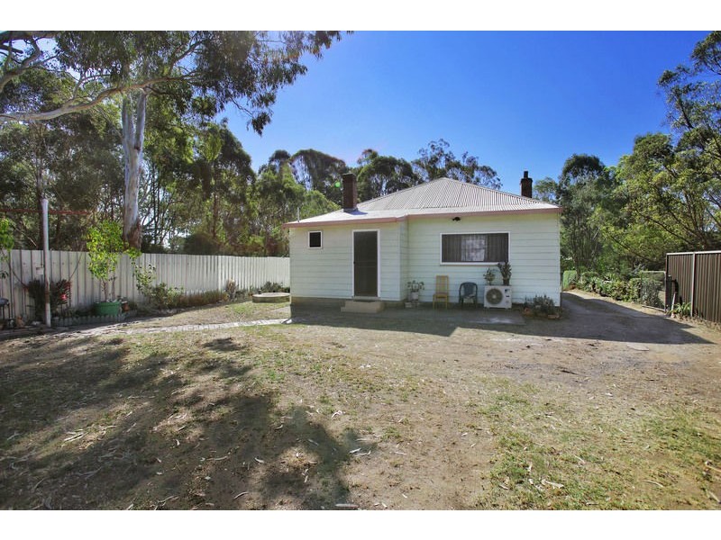 4 Wellington Rd, Granville NSW 2142