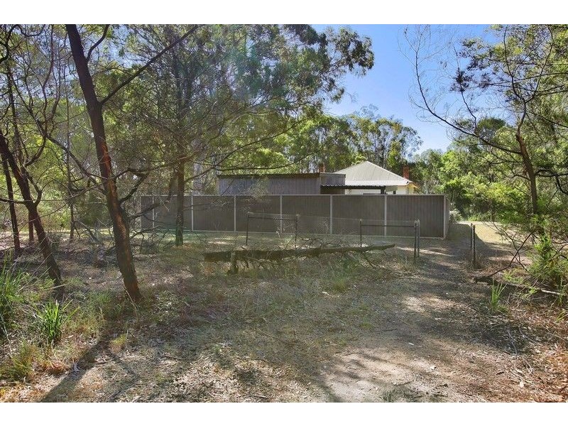 4 Wellington Rd, Granville NSW 2142