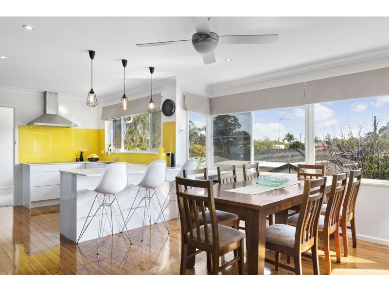 11 Harden Crescent, Georges Hall NSW 2198