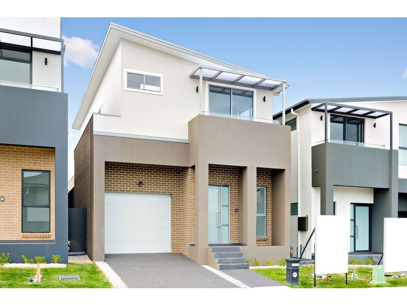 3b Farm Cove Street, Gregory Hills NSW 2557