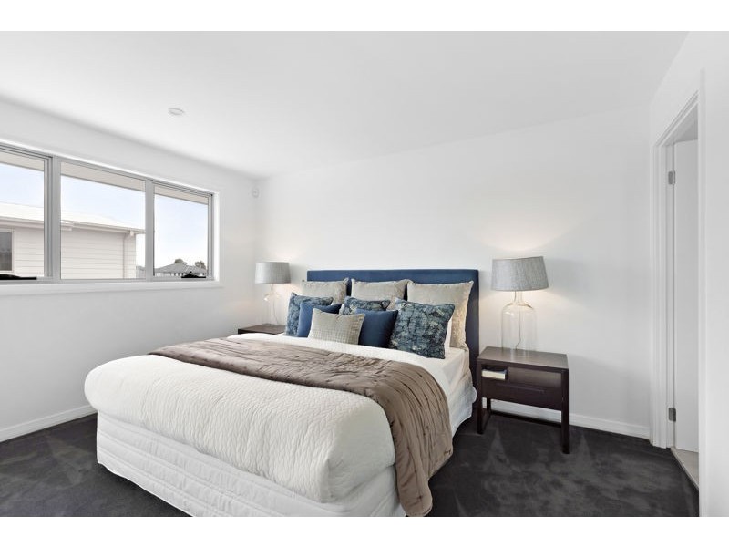 63 Central Avenue, Oran Park NSW 2570