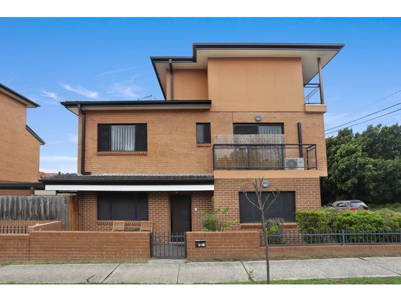 2/21 Melton St, Silverwater NSW 2128