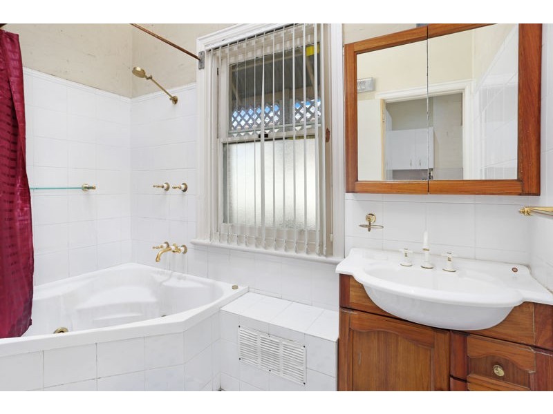 44 Mona Street, Auburn NSW 2144