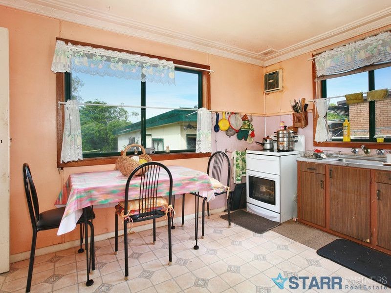 21 Shackel Avenue, Old Guildford NSW 2161