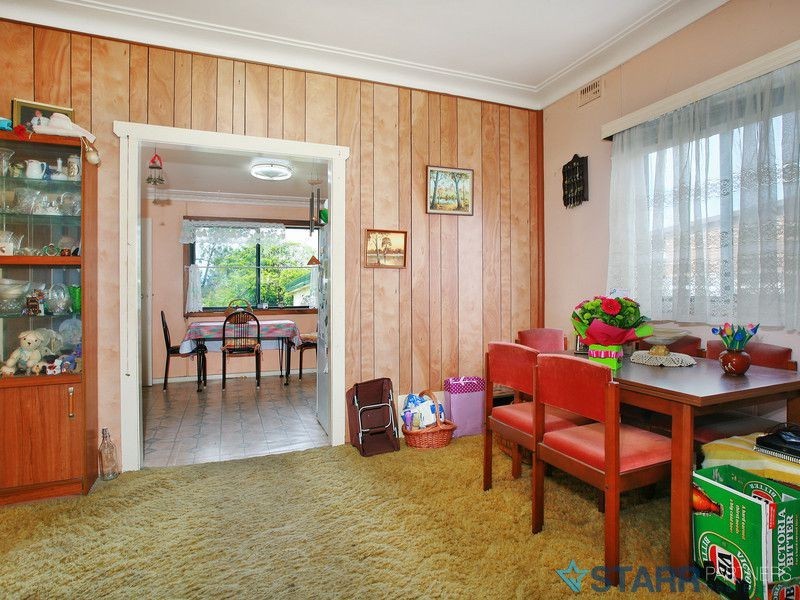 21 Shackel Avenue, Old Guildford NSW 2161