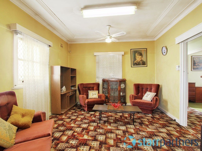 21 Elm Rd, Auburn NSW 2144