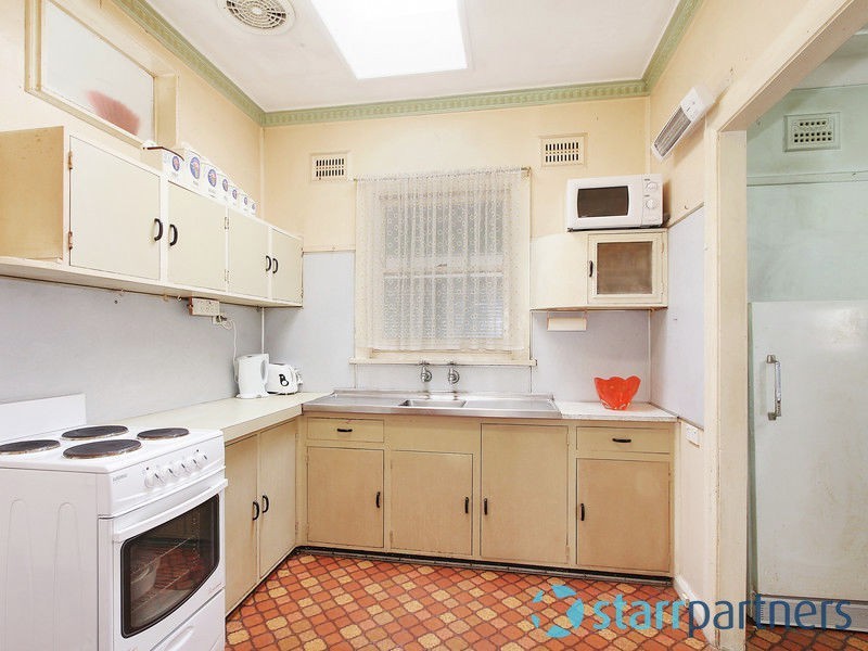 21 Elm Rd, Auburn NSW 2144