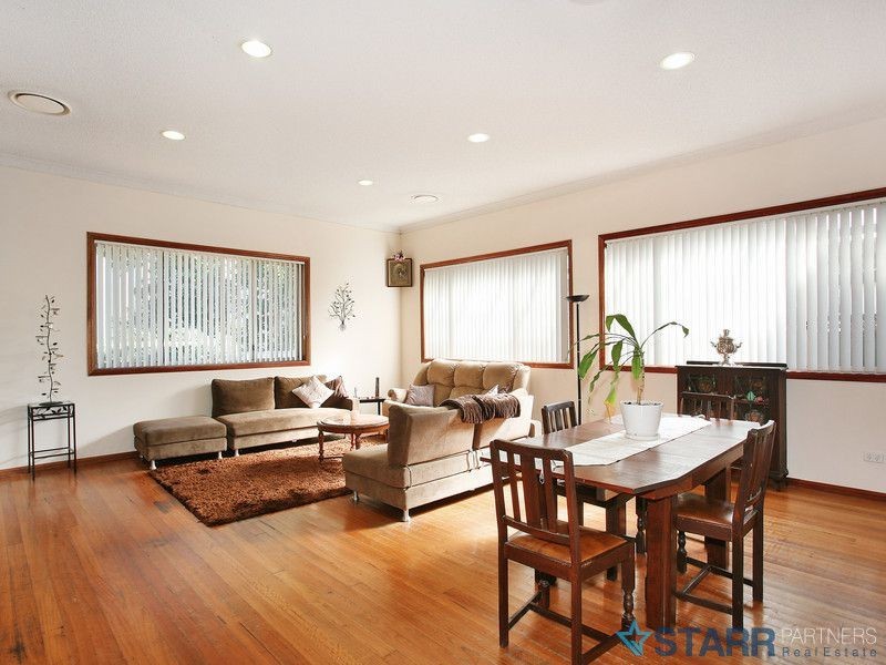 16 Iris Street, Guildford NSW 2161