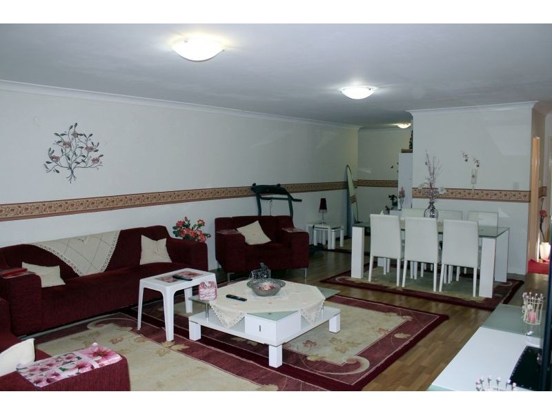 8/45-49 Hall St, Auburn NSW 2144