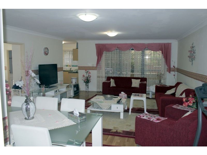 8/45-49 Hall St, Auburn NSW 2144