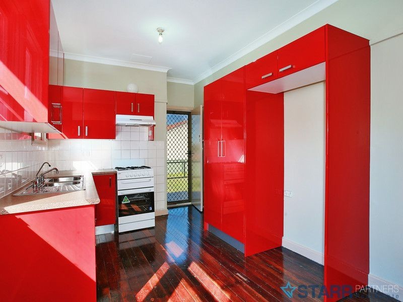 353 Clyde Street, Granville NSW 2142