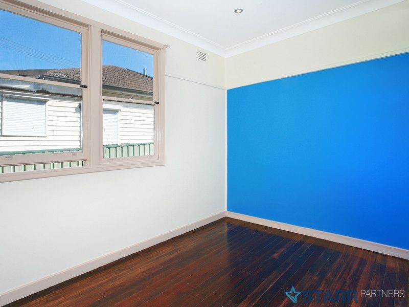 353 Clyde Street, Granville NSW 2142