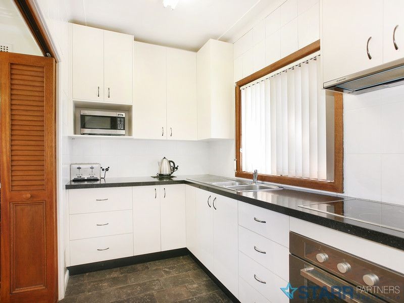 1 Kyogle Road, Bass Hill NSW 2197