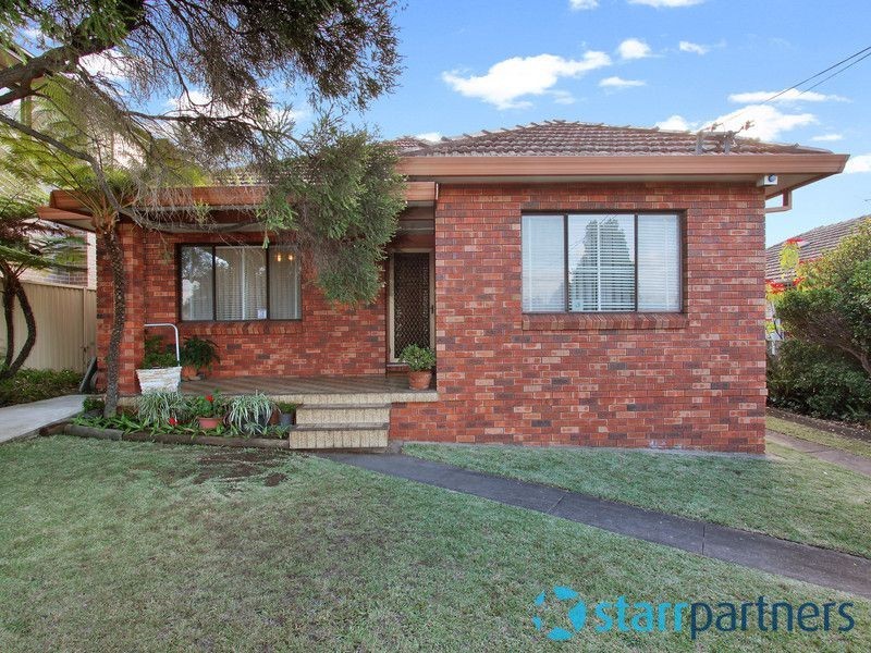6 Clucas Road, Regents Park NSW 2143