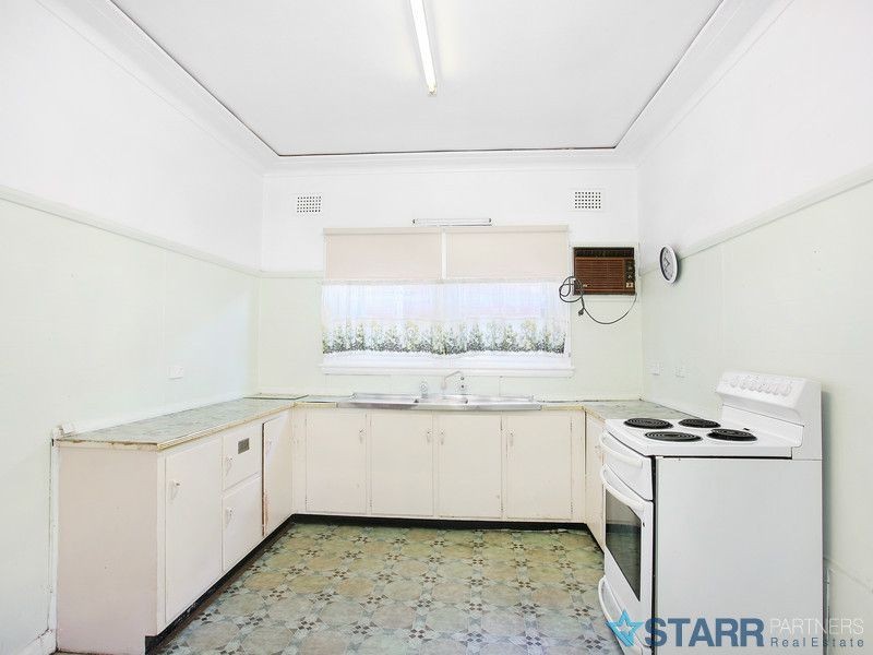 4 Norman Avenue, Auburn NSW 2144