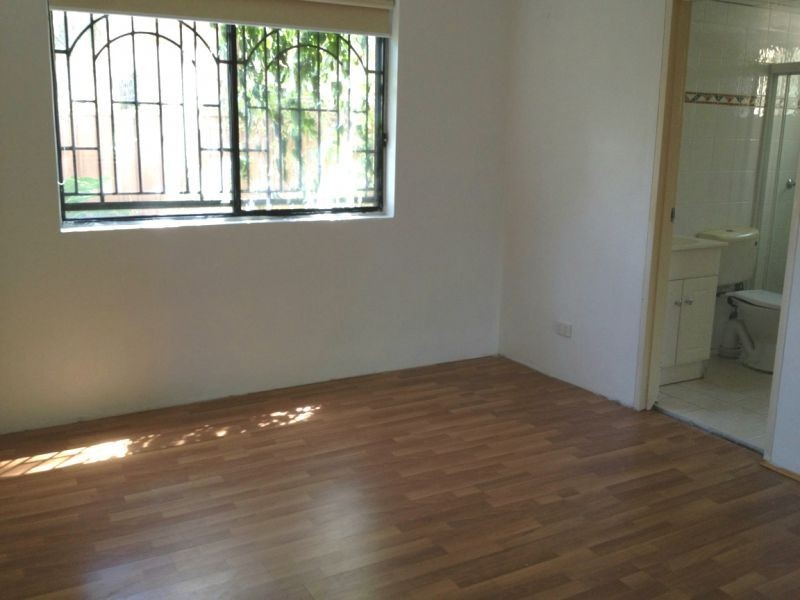 8/45-49 Hall St, Auburn NSW 2144