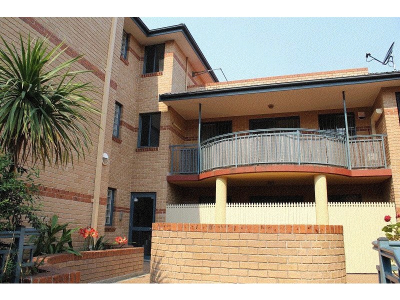 12/21-23 Sheffield Street, Merrylands NSW 2160