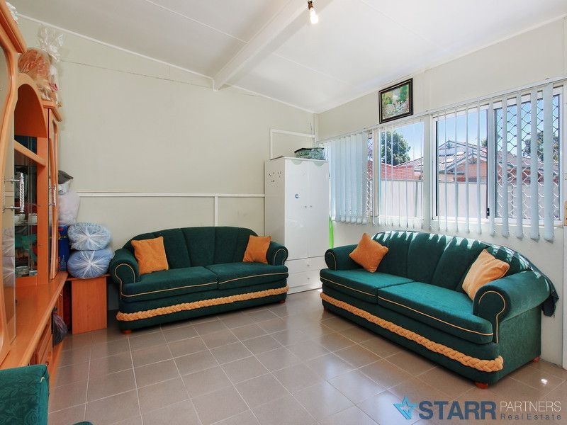 27 York Street, Berala NSW 2141