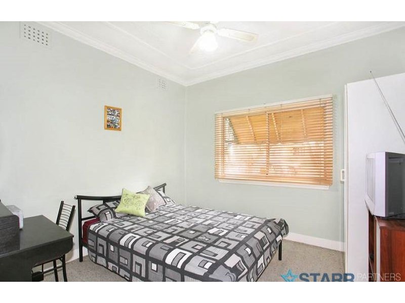 55 Yillowra St, Auburn NSW 2144