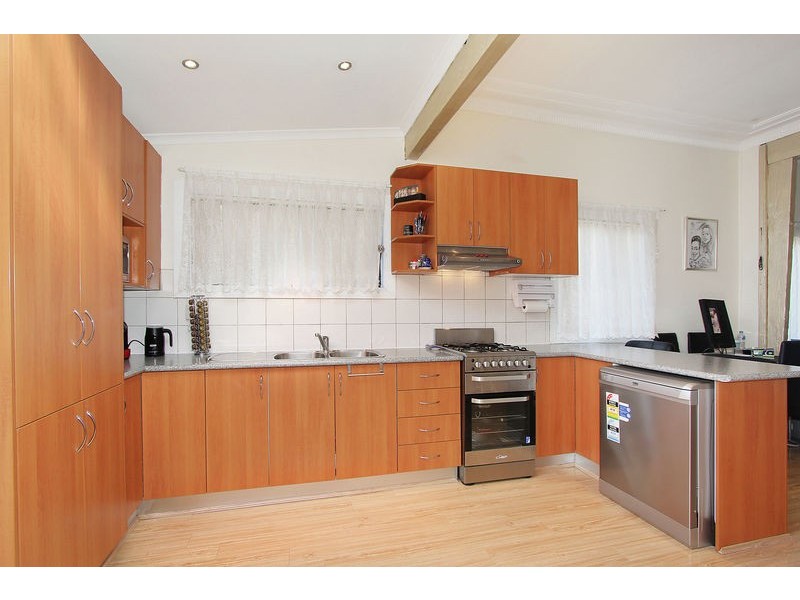 23 Hampstead Rd, Auburn NSW 2144