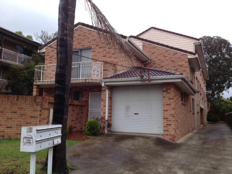 2/20 Macquarie Road, Auburn NSW 2144