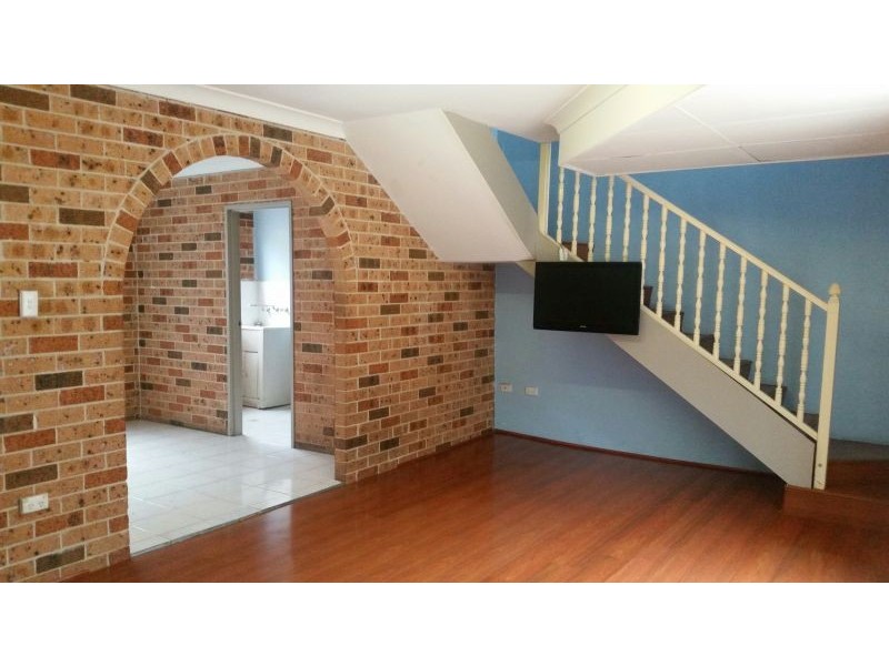 2/20 Macquarie Road, Auburn NSW 2144