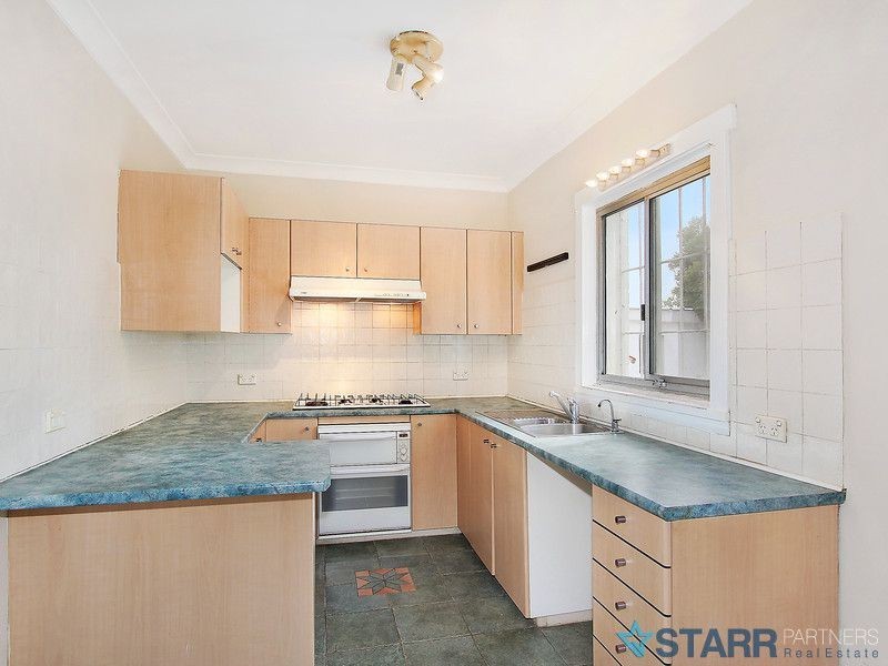 6 Yillowra Street, Auburn NSW 2144