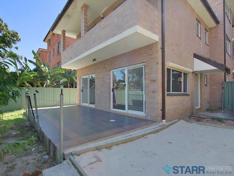 1/55 Northumberland Road, Auburn NSW 2144