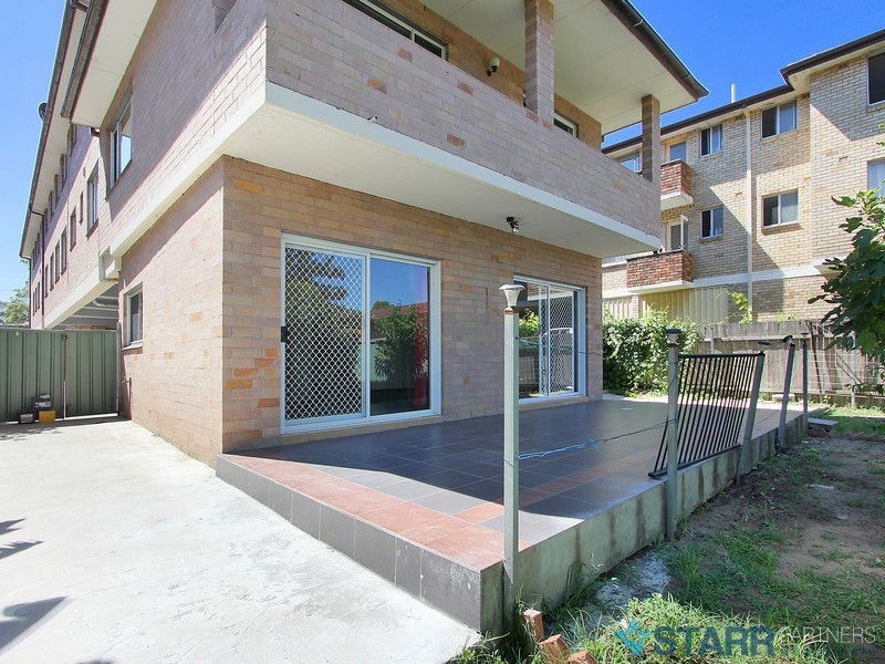 1/55 Northumberland Road, Auburn NSW 2144