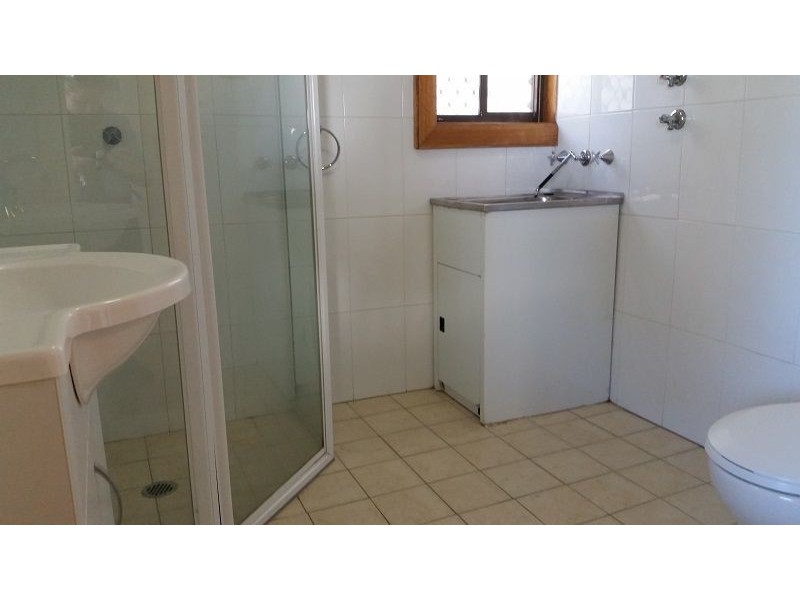 24B Henson St, Merrylands NSW 2160