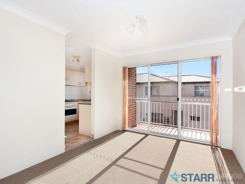 5/50a-50b Amy Street, Regents Park NSW 2143