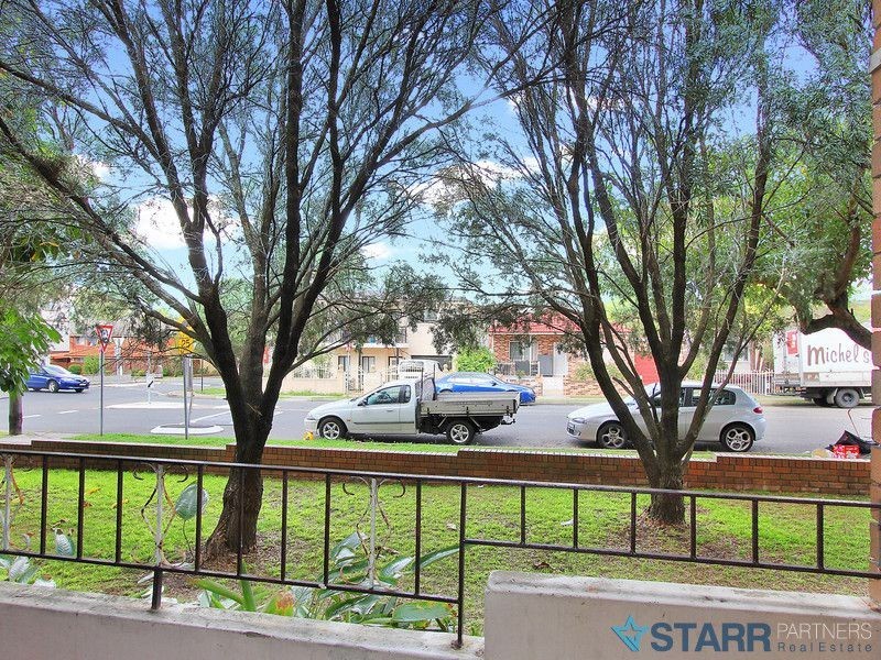 2/11 Simpson Street, Auburn NSW 2144