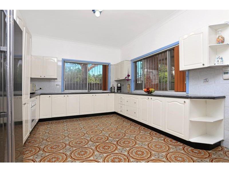 64 Cumberland Road, Auburn NSW 2144