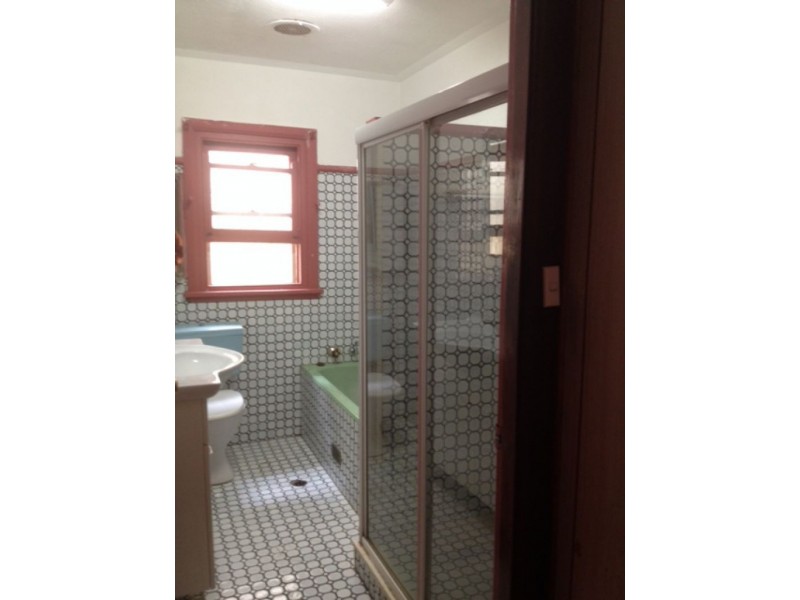 63 Hampstead Road, Auburn NSW 2144