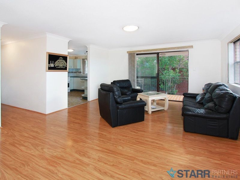 2/98 Northumberland Road, Auburn NSW 2144