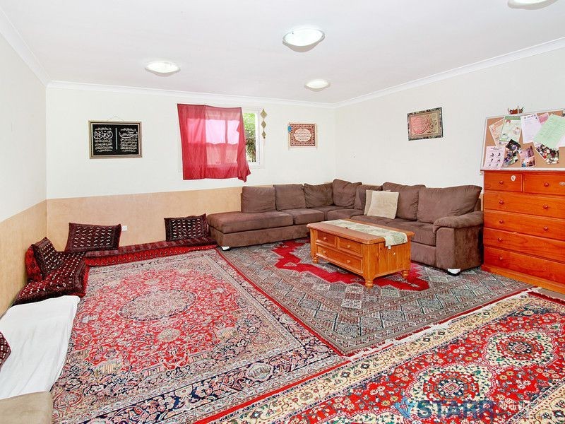 220 Cumberland Rd, Auburn NSW 2144