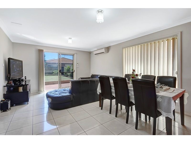 34 Matlock Place, Glenwood NSW 2768